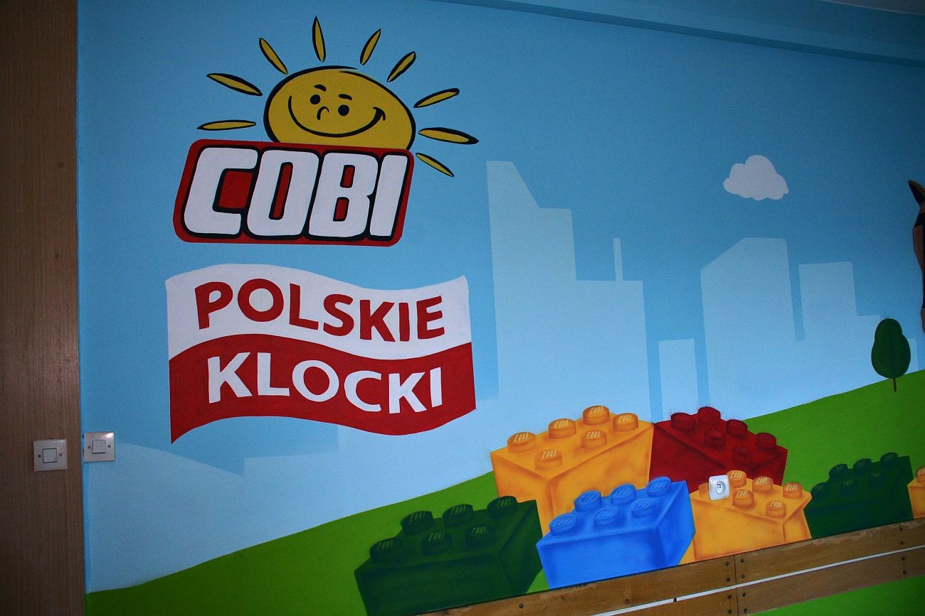 COBI wspiera CZD